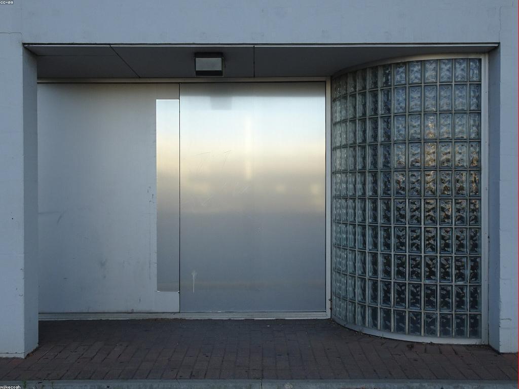 វិធីសាស្ត្រដកលុយយ៉ាងសុវត្ថិភាព